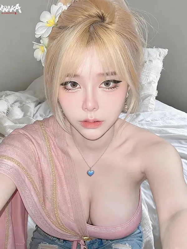 แป้งสามป๋องซาว สตรีมเมอร์ไทยยอดติดตามสูง
