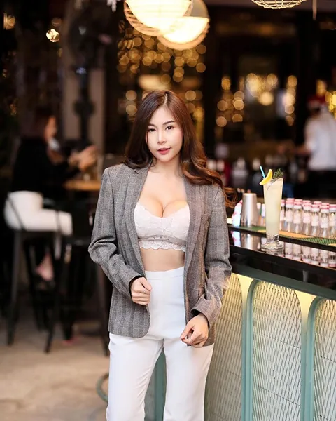 สปอย แม็กซิม